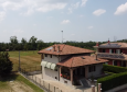 Villa immersa nel verde 7